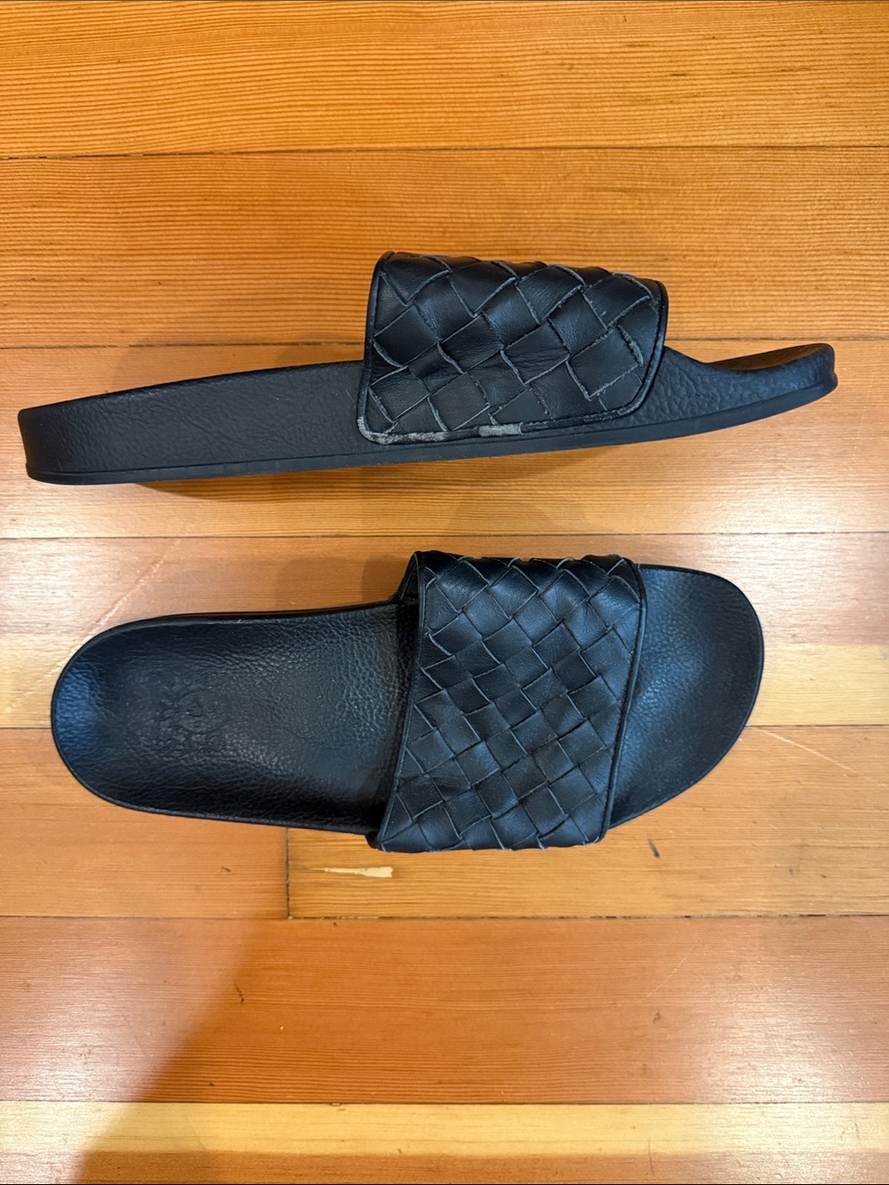 Bruno Magli Magnus Slide Sandals
